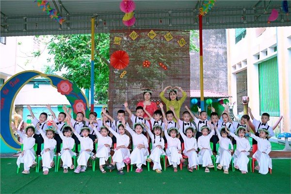 Kỉ yếu lớp 5 tuổi 3 năm học 2023-2024